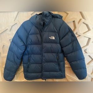 The North Face Blue Puffer Jacket men’s small, great used condition